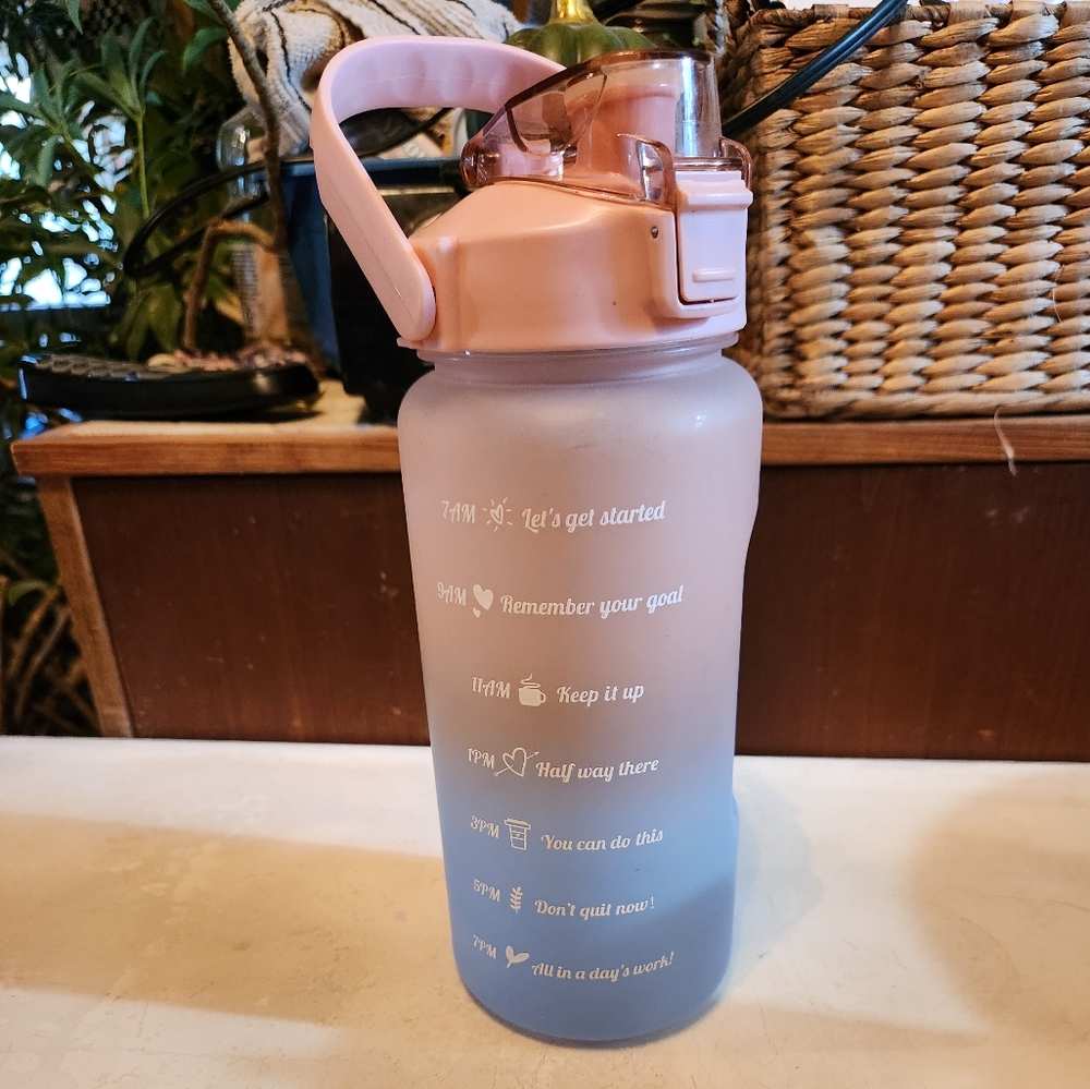 Water bottle